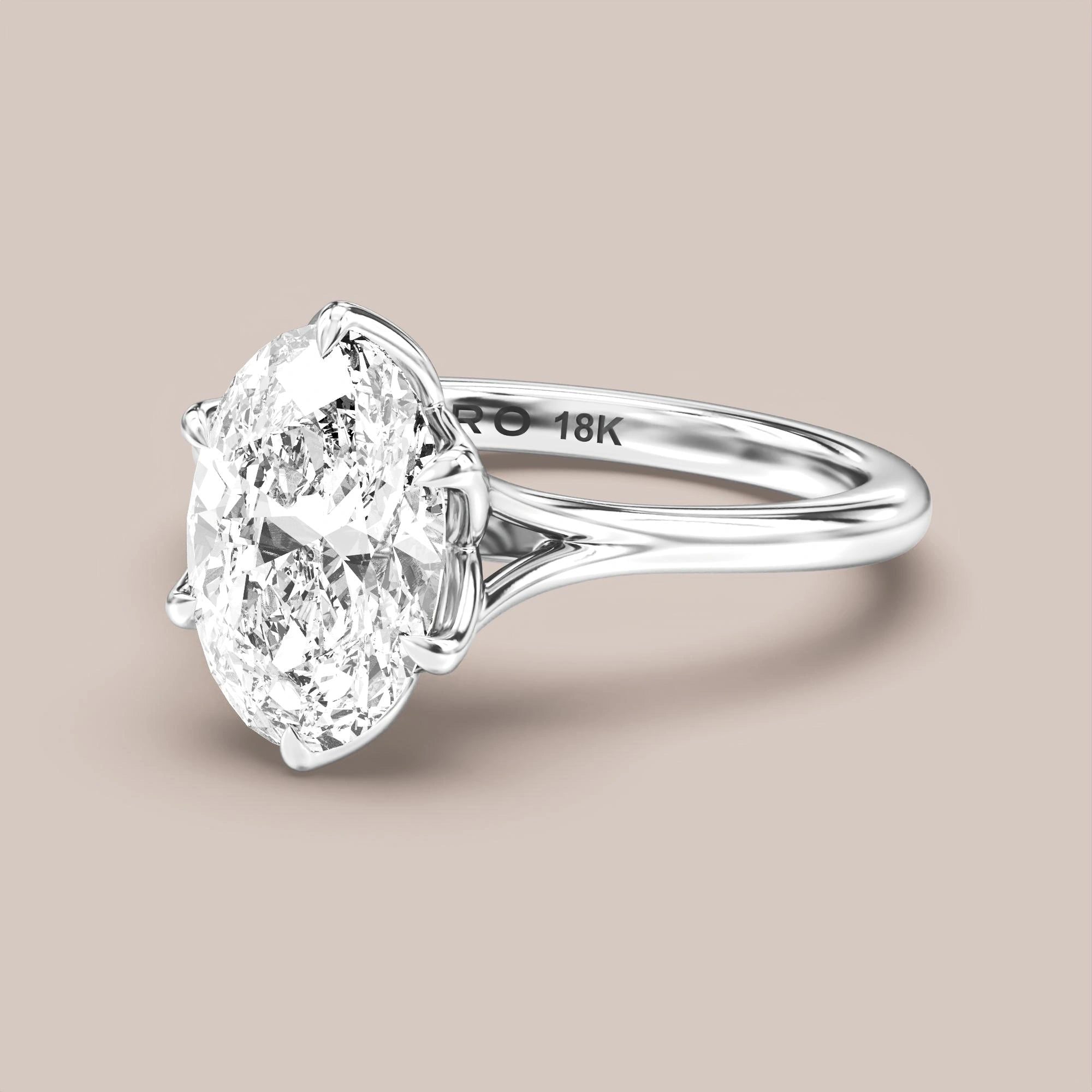 Oval - White gold