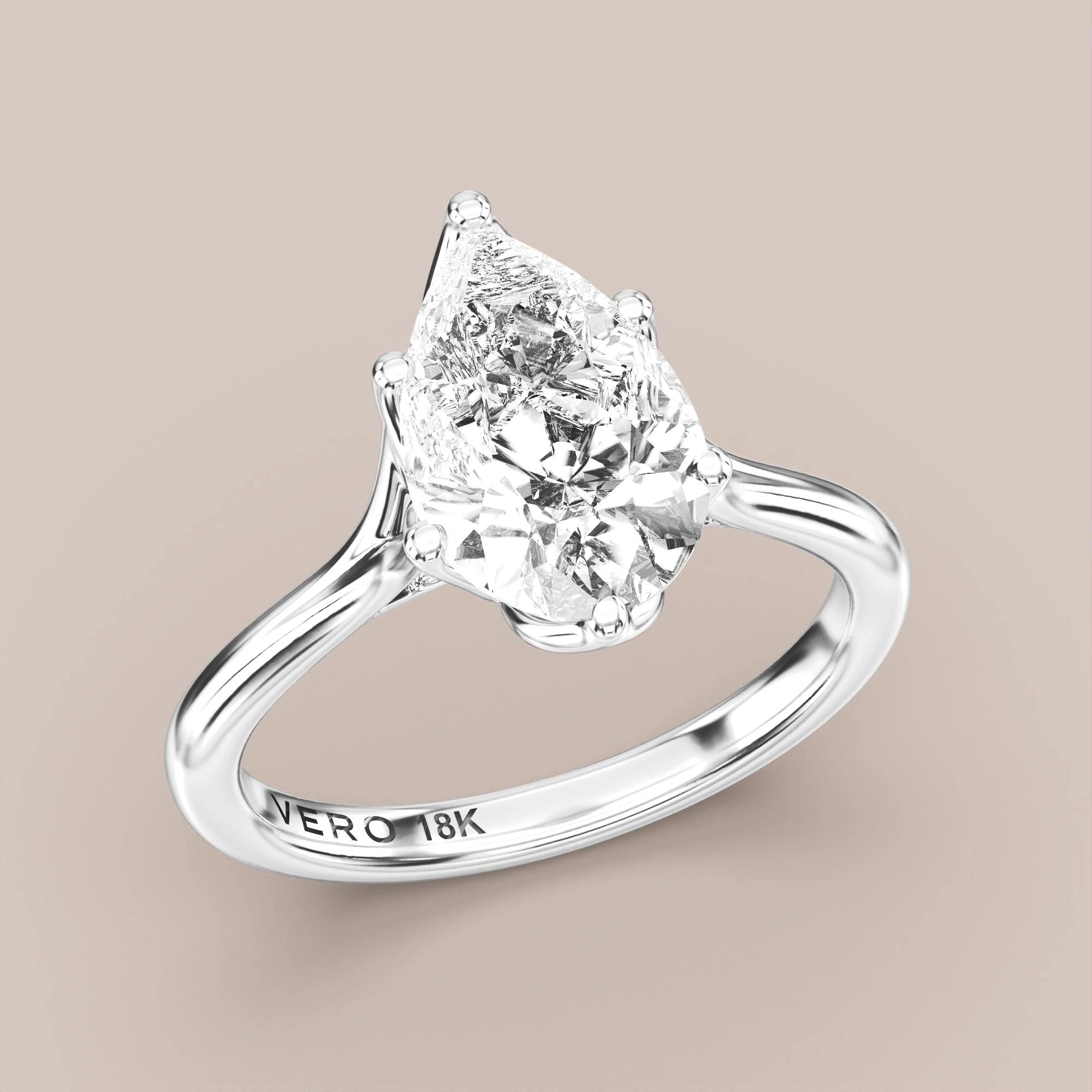 Pear - White gold