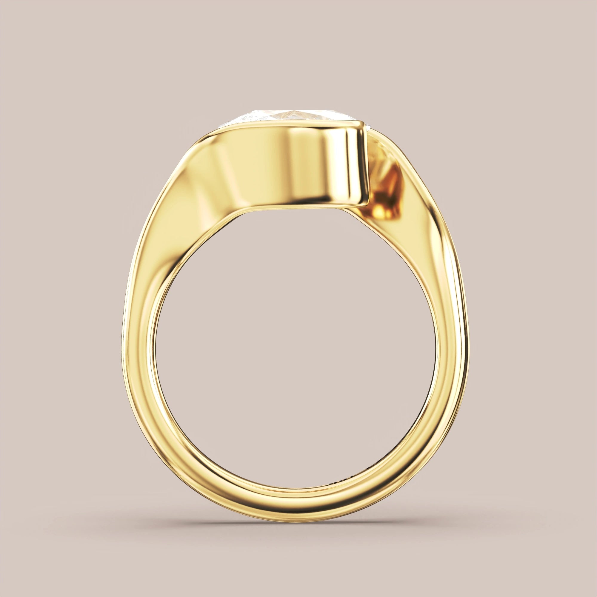 Elongated - Yellow gold