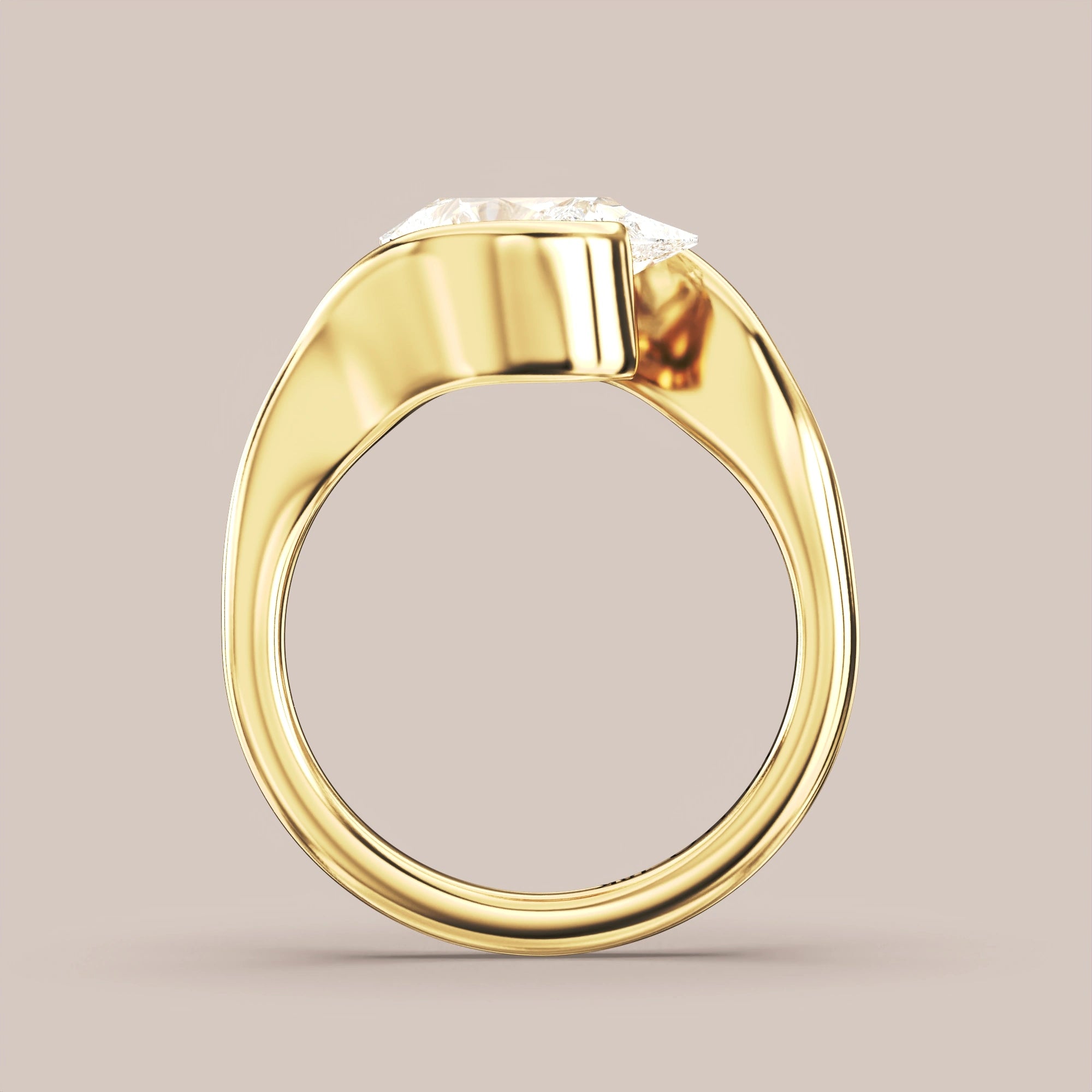 Pear - Yellow gold