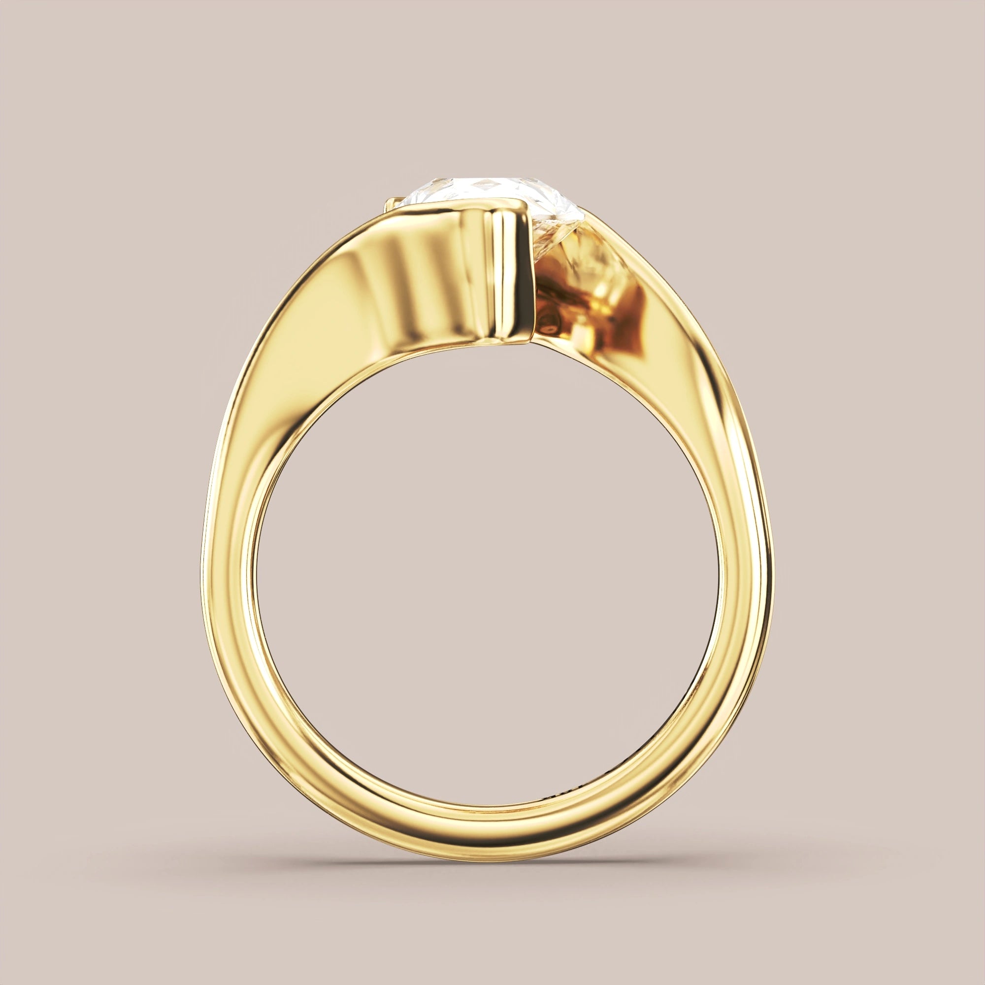 Pear - Yellow gold