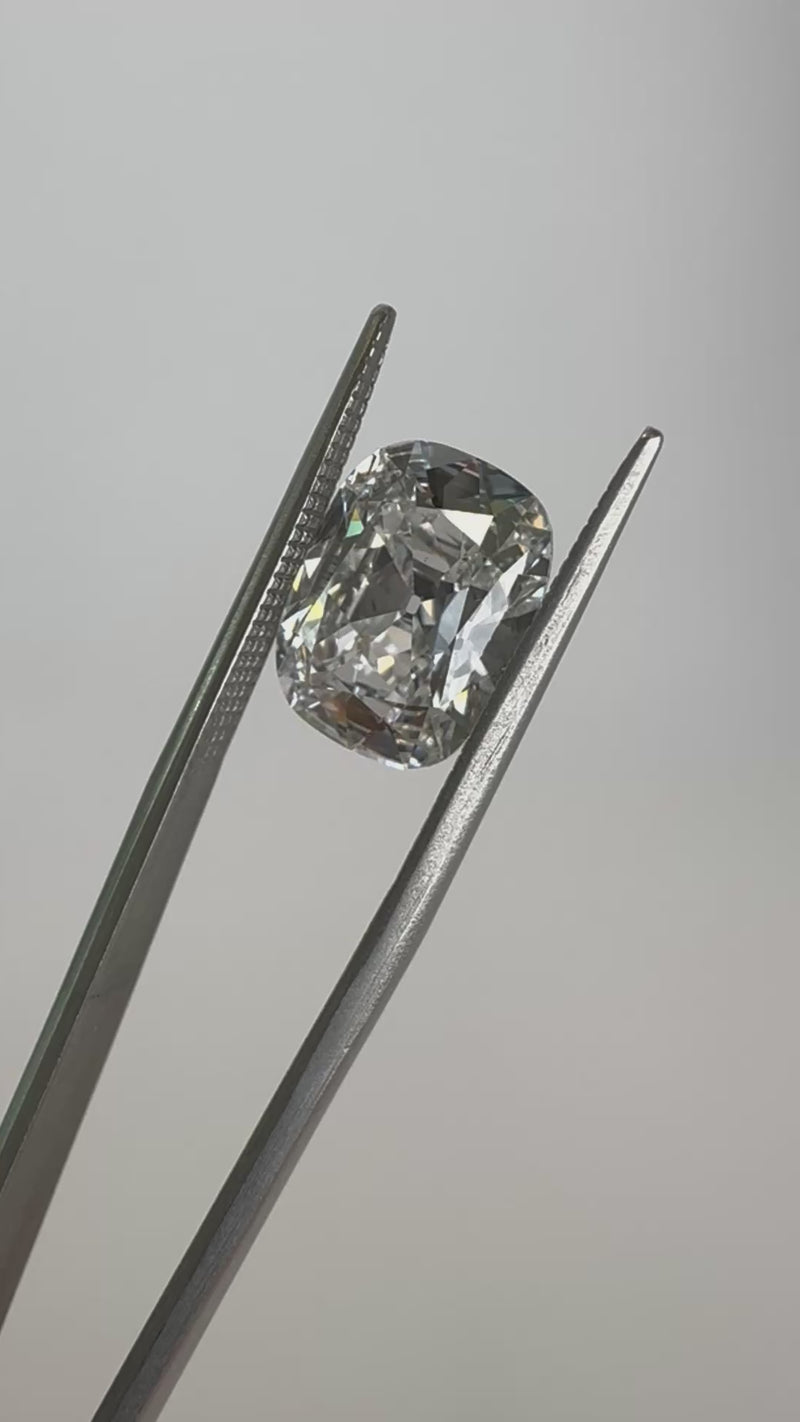 3.63ct Cushion E VVS2