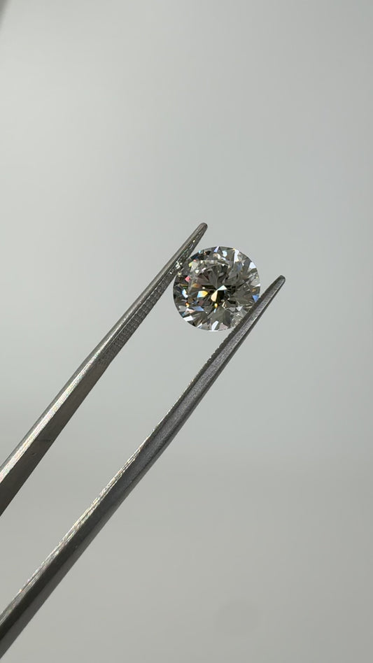 2.5ct Round E VVS2