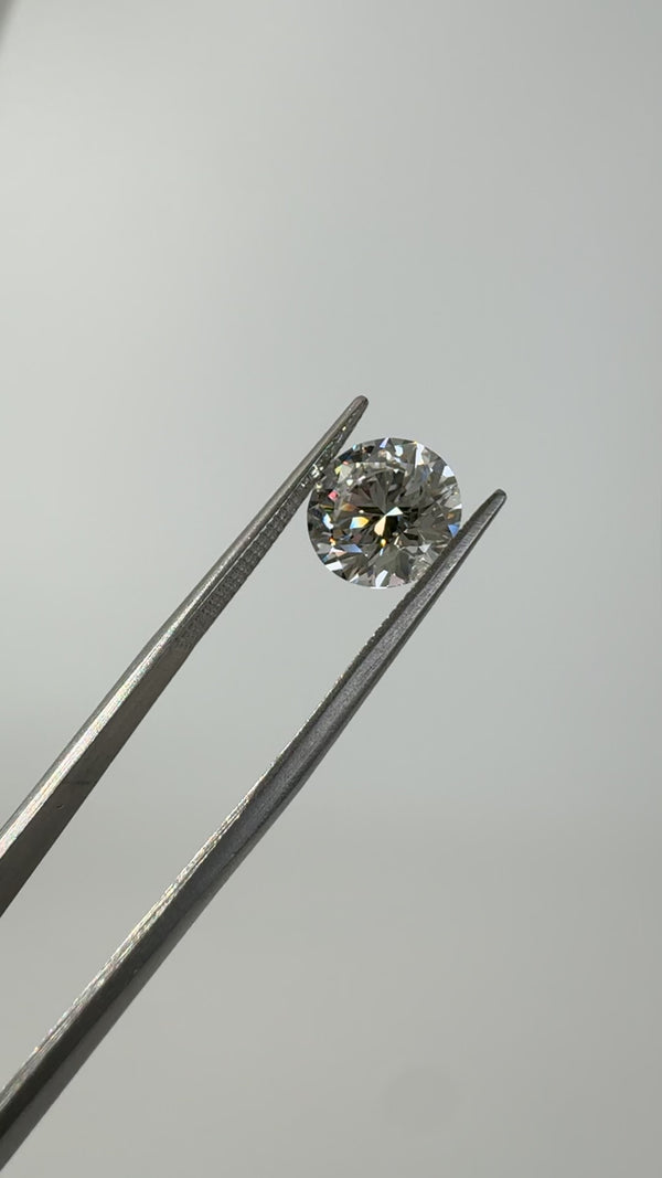 2.5ct Round E VVS2
