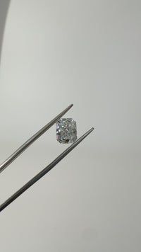 2.06ct Radiant E VVS2