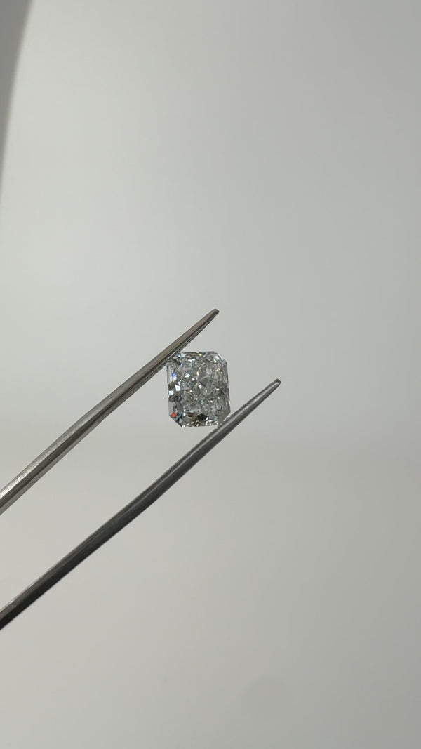 2.06ct Radiant E VVS2