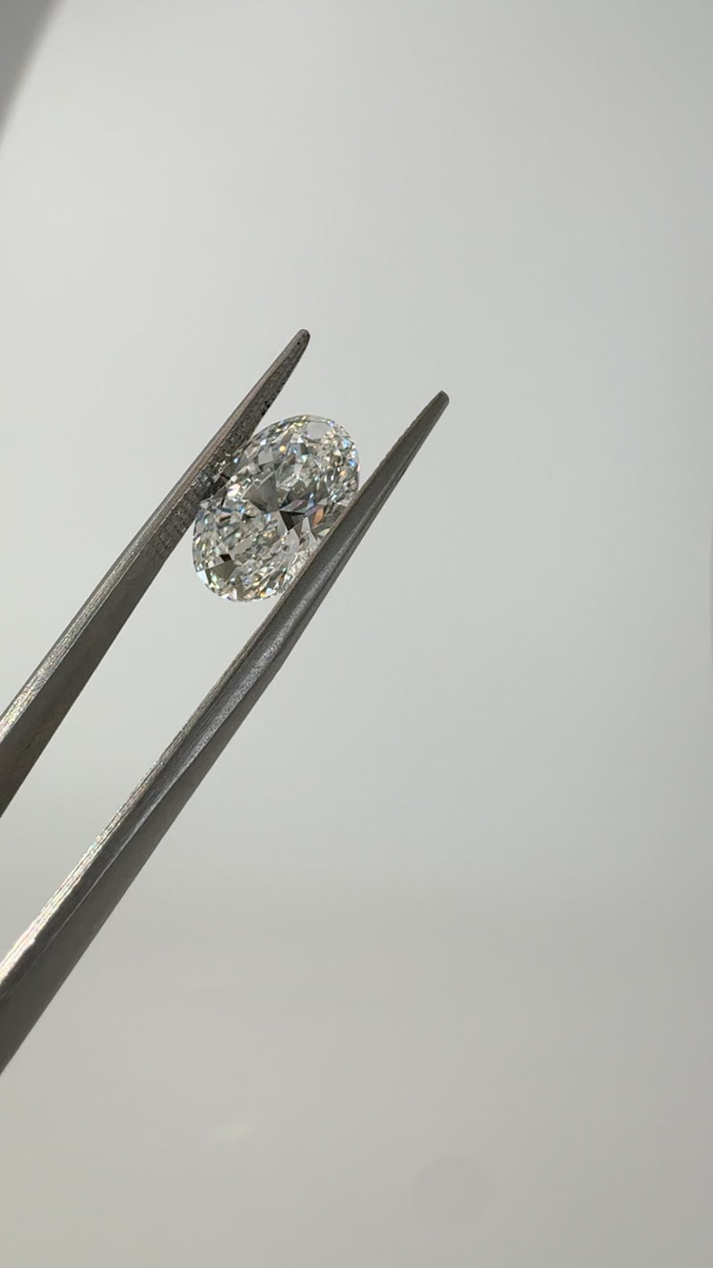 4.03ct Oval E VVS2