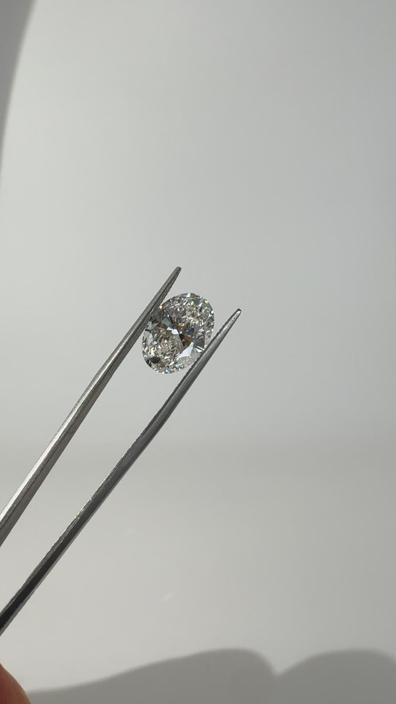 3.51ct Oval E VVS2