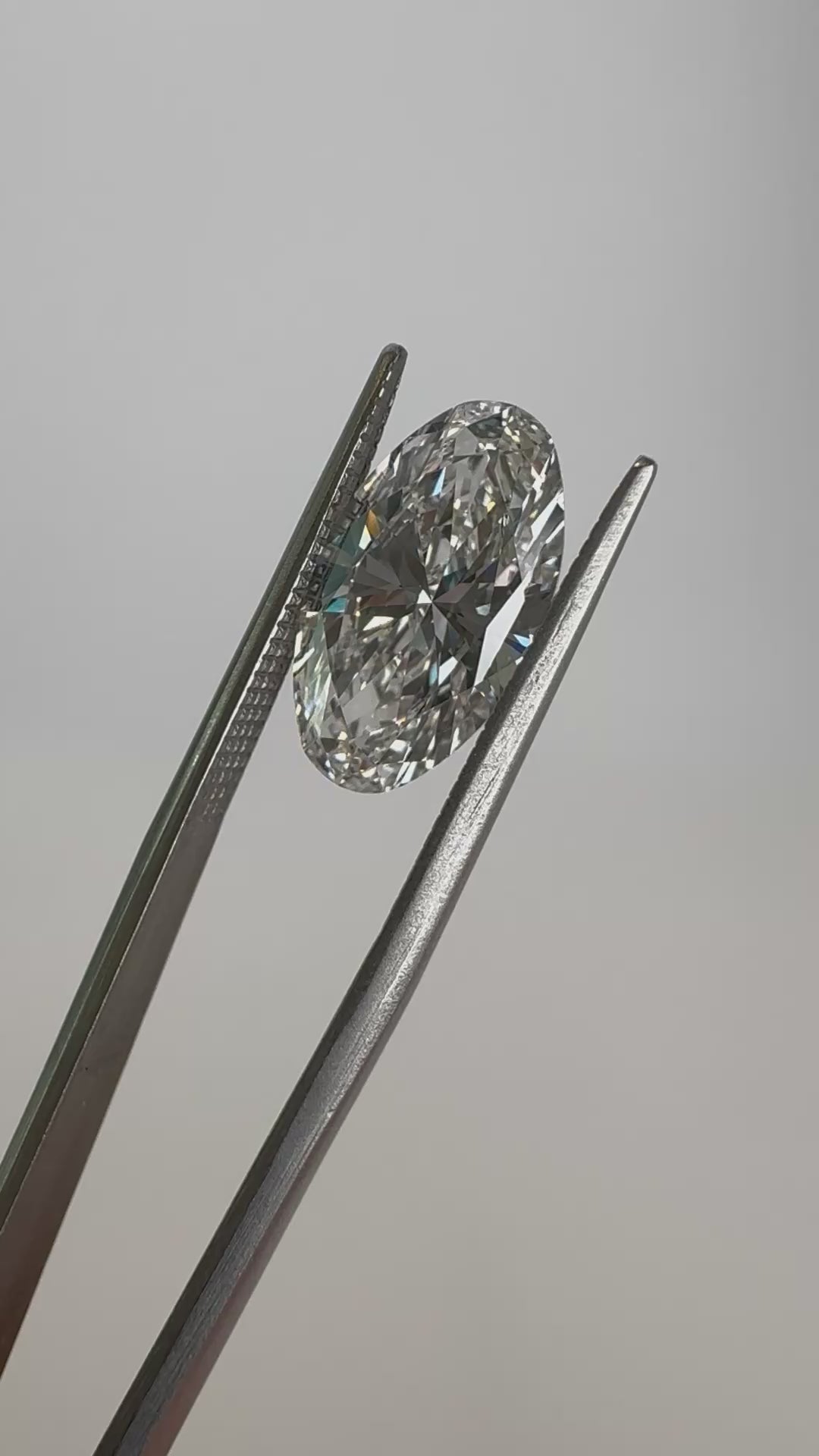 3.09ct Moval E VVS2