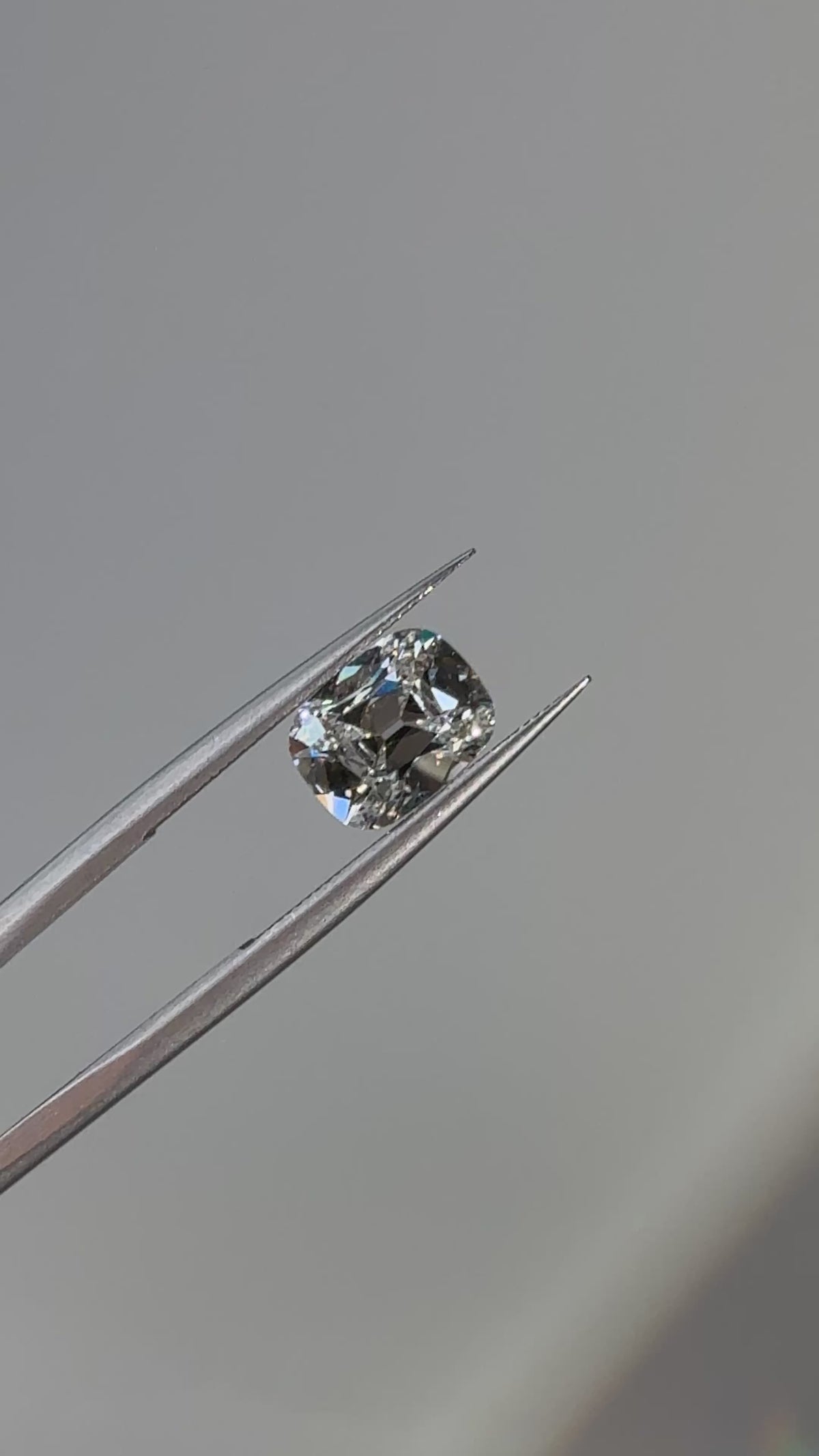 2.02ct Antique Cut Elongated Cushion E VVS2