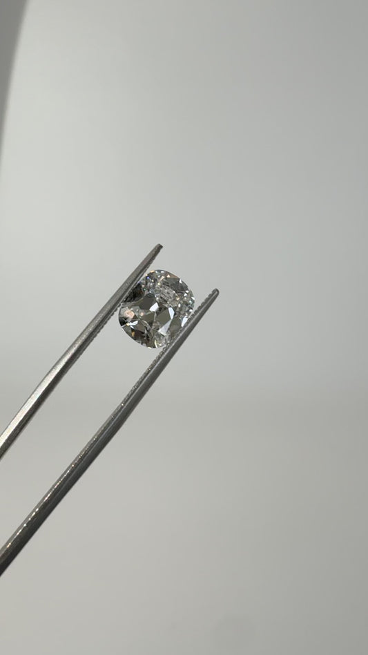 1.87ct Rectangular Cushion Modified D VVS2