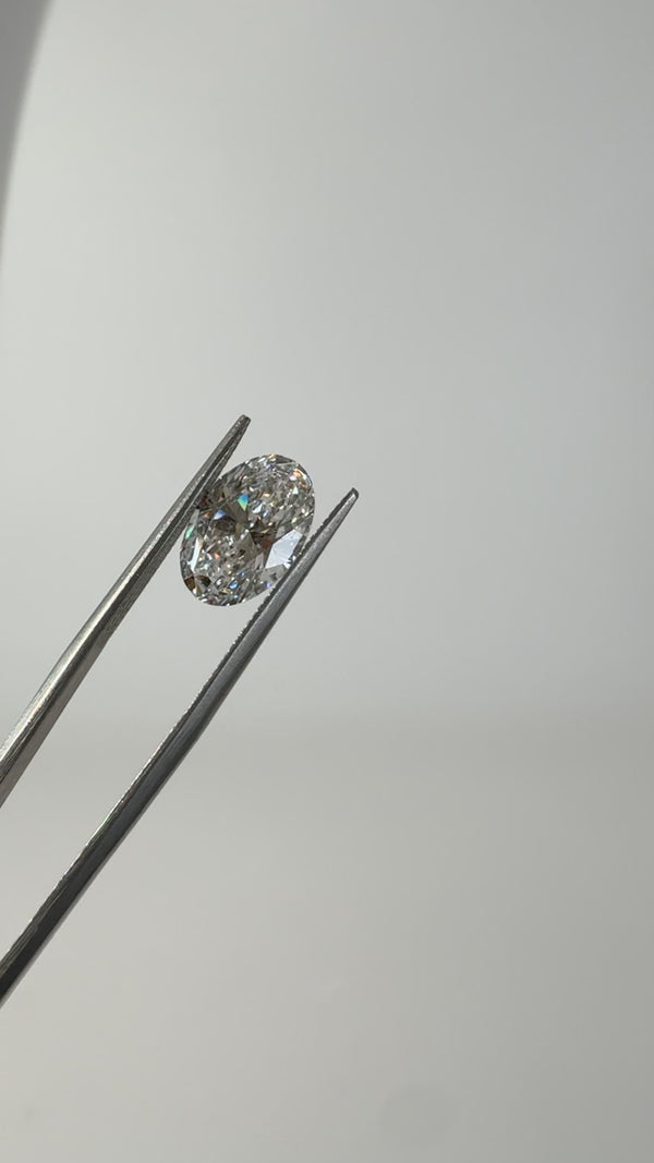 2.25ct Oval E VVS2