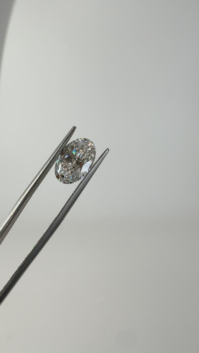 2.25ct Oval E VVS2
