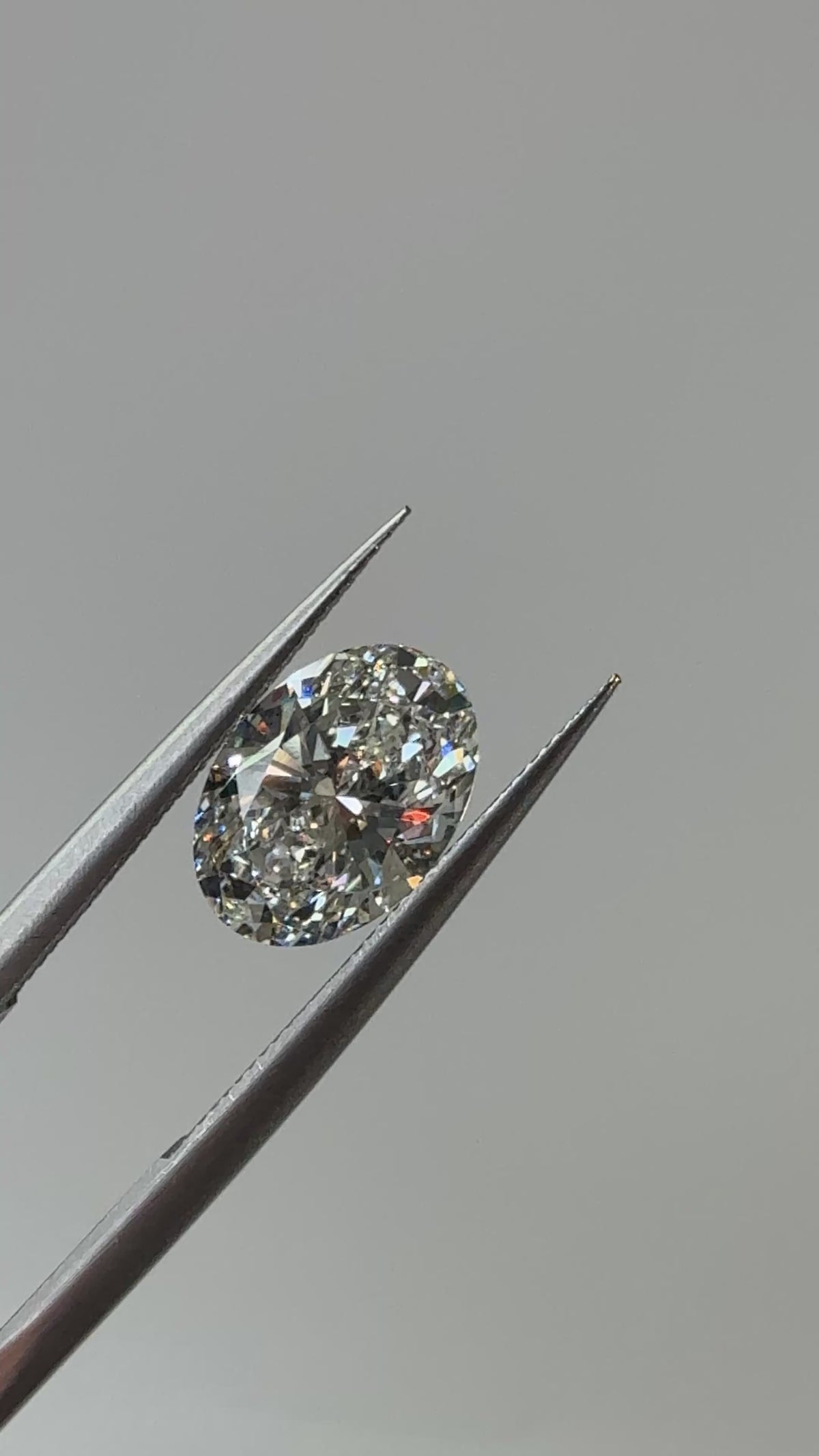 2.51ct Oval E VVS2